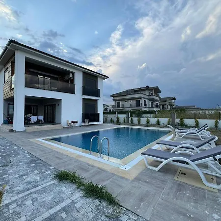 Five Bedroom Luxury Private Pool Villa Belek