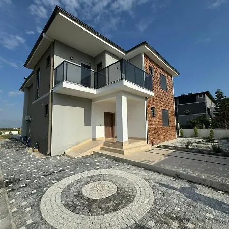 Five Bedroom Luxury Private Pool Villa *
